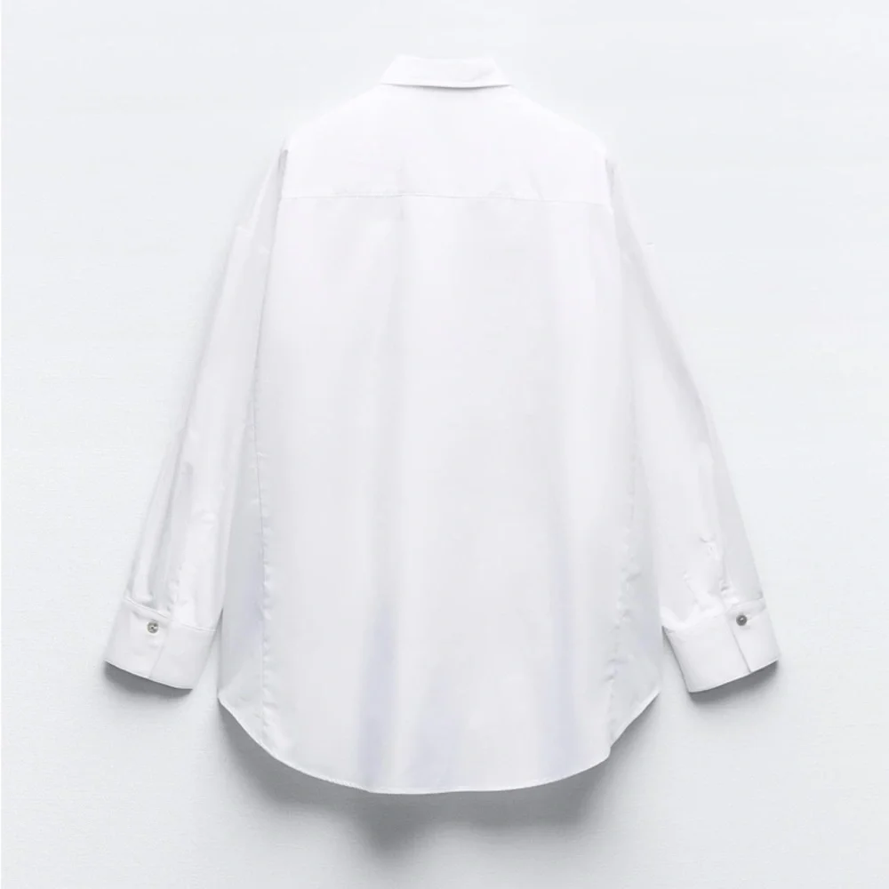 ❗️SOLD❗️ZARA BEADED SHOULDER POPLIN SHIRT WHITE - Picture 2 of 7